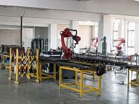 机器人装配焊接生产线